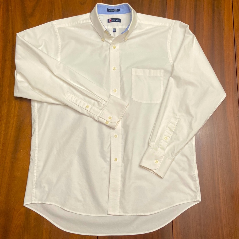 Chaps Solid White “Classic Fit” Button Down Shirt, size 16-16 1/2 34/35